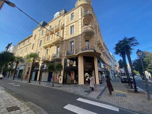 Opticien : PHILIPPE PETIT , 10 PLACE DE VERDUN, 65000 TARBES