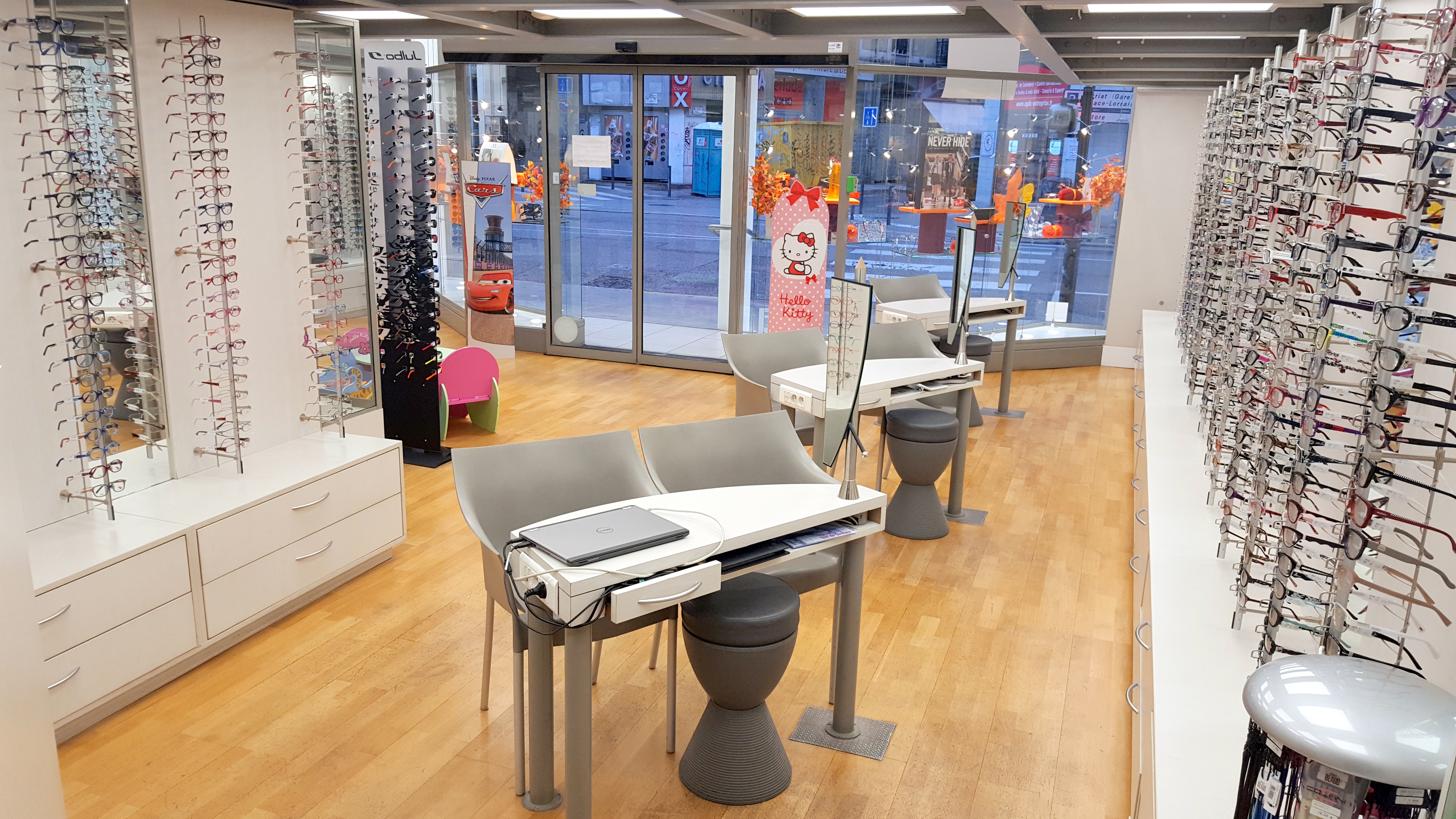 Opticien : AUBAIL LORET OPTICIENS, 20 COURS BERRIAT, 38000 GRENOBLE