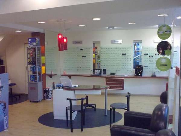 Opticien : OPTIQUE HIRON, 46-48 Rue Général de Gaulle, 27110 LE NEUBOURG