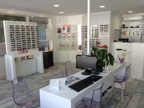 Opticien : OPTIQUE ST MICHEL, 15 Ter RUE DU CHEVECIER, 44730 ST MICHEL CHEF-CHEF