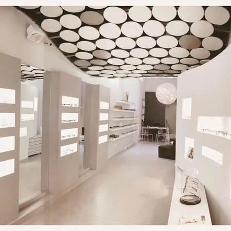 Opticien : Rien A Voir 25, 25 RUE DE LA CLEF, 59000 LILLE