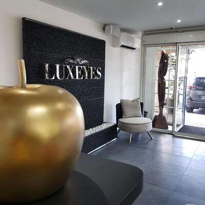 Opticien : LUXEYES, 1 résidence les Marines 2, batiment Thalassa, 97150 SAINT MARTIN
