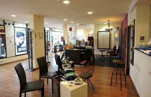 Opticien : OPTIQUE SAINT JACQUES, 9 Rue Henri Pourrat, 63000 CLERMONT FERRAND
