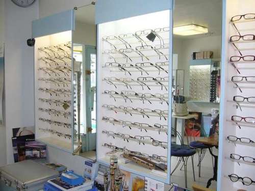 Opticien : OPTIQUE FRANCOIS, 8 Bis Rue du Général de Gaulle, 10000 TROYES