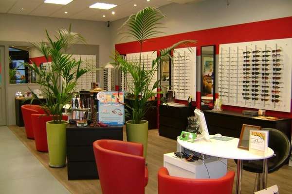 Opticien : OPTIQUE SIGEAN, 13 Avenue de Narbonne, 11130 SIGEAN