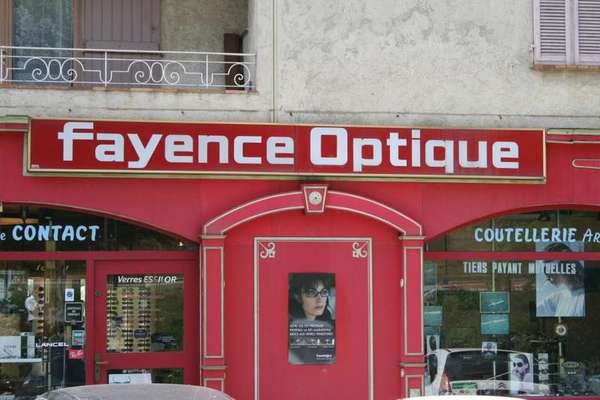 Opticien : FAYENCE OPTIQUE, 41 Avenue R. Fabre (les Acacias), 83440 FAYENCE