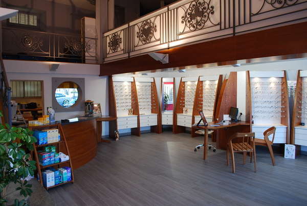 Opticien : TREGOR OPTIQUE, 3 quai d'aiguillon, 22300 LANNION