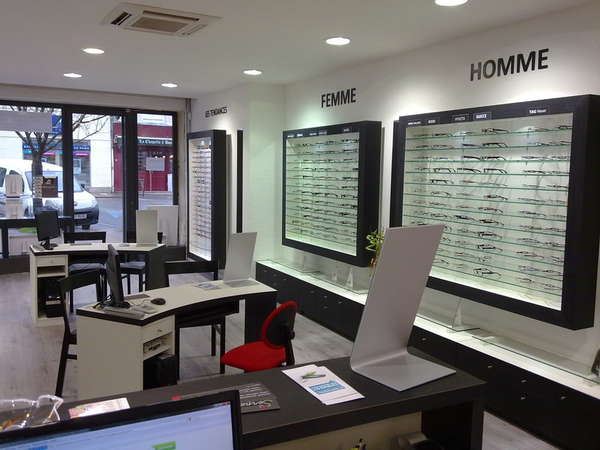 Opticien : serpent à lunettes, 37 rue nationale, 60800 crépy en valois