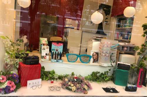 Opticien : Optique en Vue, 25 avenue Philippe Auguste, 75011 Paris