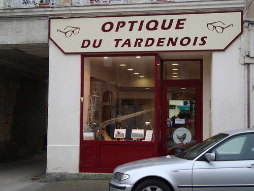 Opticien : OPTIQUE DU TARDENOIS, 9 Place de la République, 02130 FERE EN TARDENOIS
