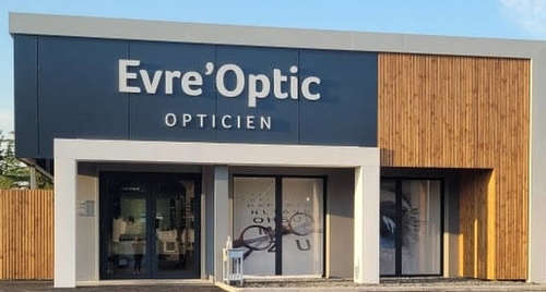 Opticien proposant la marque J SUN SPORT : EVRE'OPTIC, AVENUE DE L'EVRE, 49110 ST PIERRE MONTLIMART