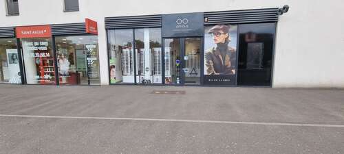Photo du magasin OPTIQUE CARRIERES SOUS POISSY