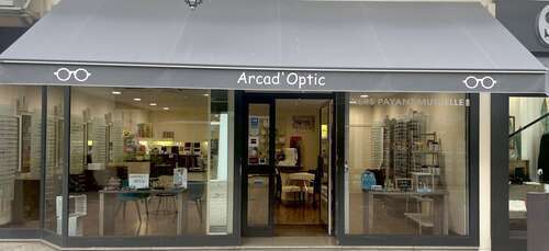 Opticien proposant la marque MOLYNEUX COBALT : ARCAD'OPTIC, 5 ALLEE DES ARCADES, 60260 LAMORLAYE