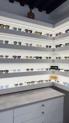 Photo du magasin J&J CARNOUX