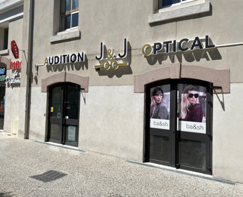 Photo du magasin J&J OPTICAL