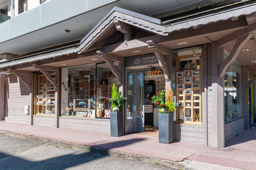 Photo du magasin THONES OPTIQUE