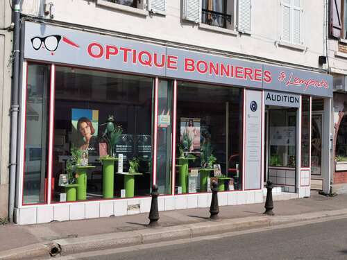 Photo du magasin OPTIQUE PHOTO BONNIERES