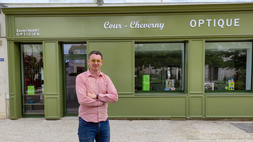 Photo du magasin COUR-CHEVERNY OPTIQUE