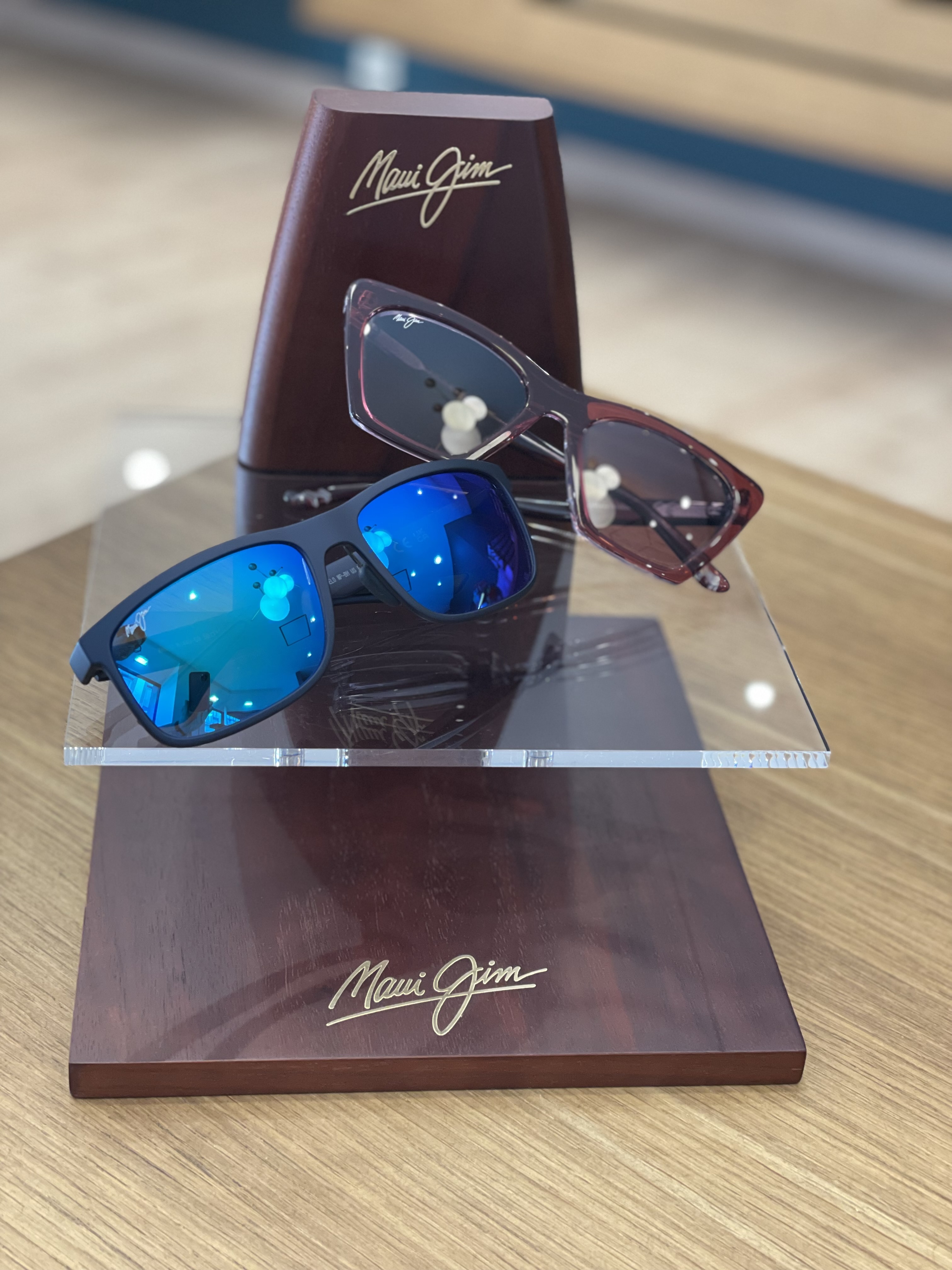 Création MAUI JIM visible chez OLIVIER OPTICIENS