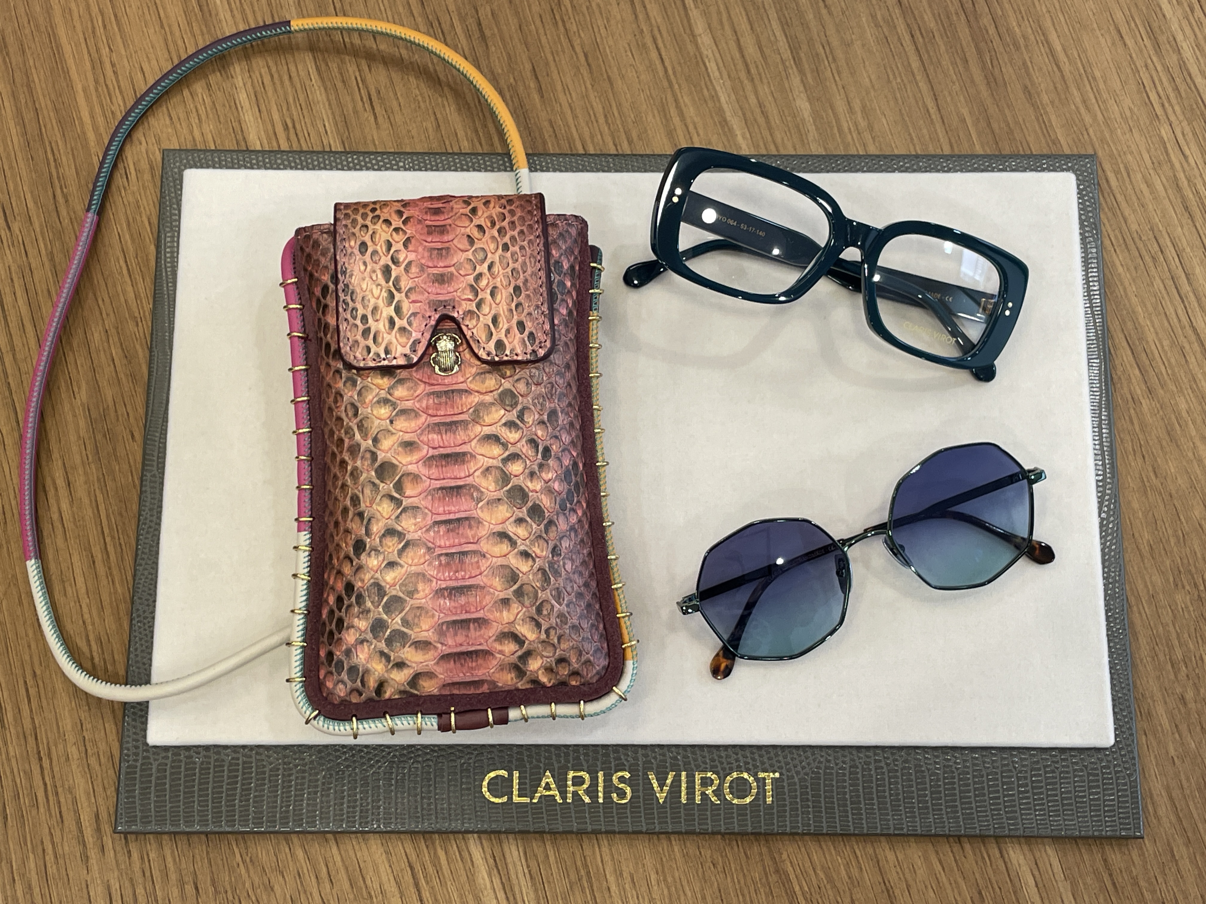 Création CLARIS VIROT visible chez OLIVIER OPTICIENS
