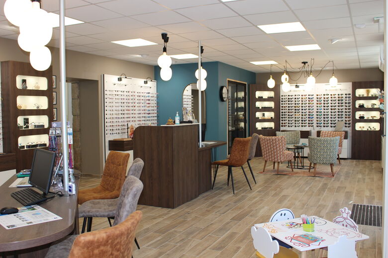 Image principale de l'opticien POLE OPTIQUE - ANNE THOMAS