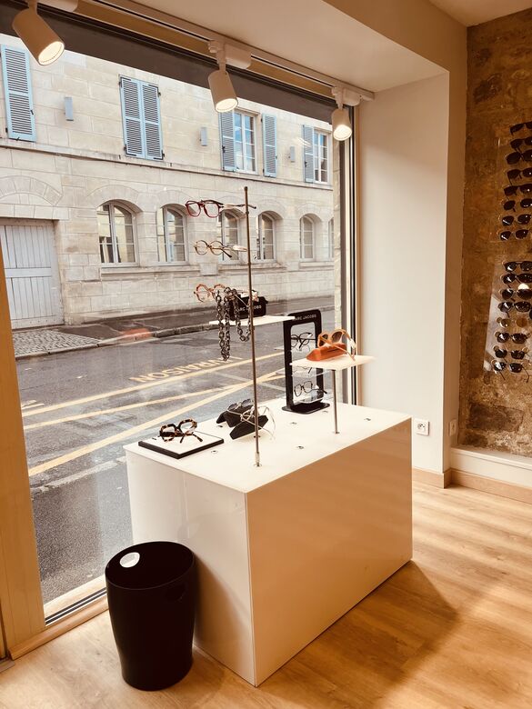 Image principale de l'opticien LA LUNETTERIE