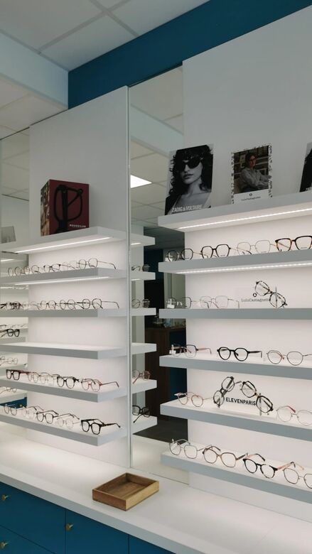 Image principale de l'opticien BRANCHE-LES SPECIALISTES LUNETIERS