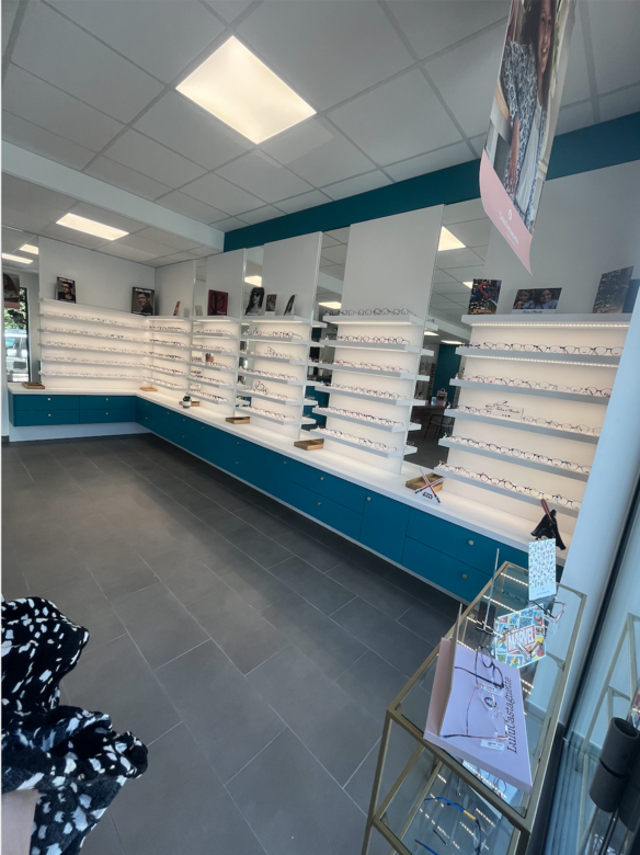 Image principale de l'opticien BRANCHE-LES SPECIALISTES LUNETIERS