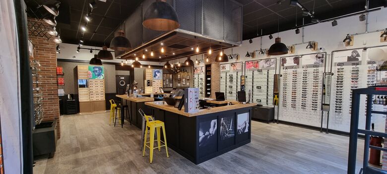 Image principale de l'opticien OPTICAL FACTORY